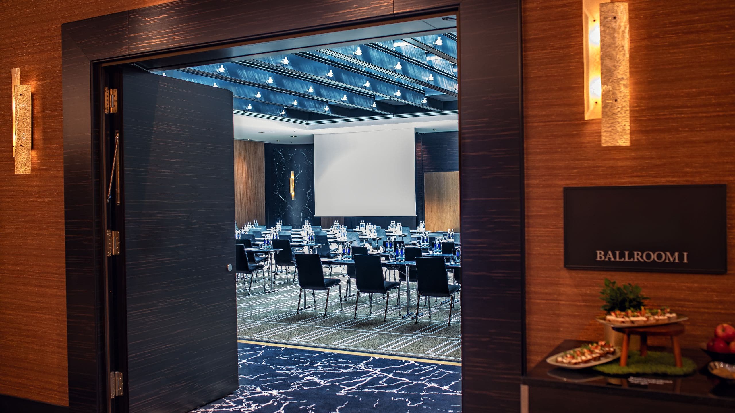 Eingang zum Ballsaal des Hyatt Regency Düsseldorf