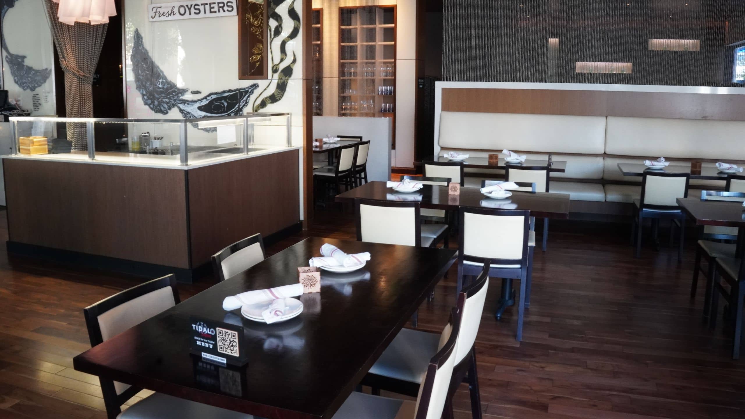 Hyatt at Olive 8 Dining Oyster Bar