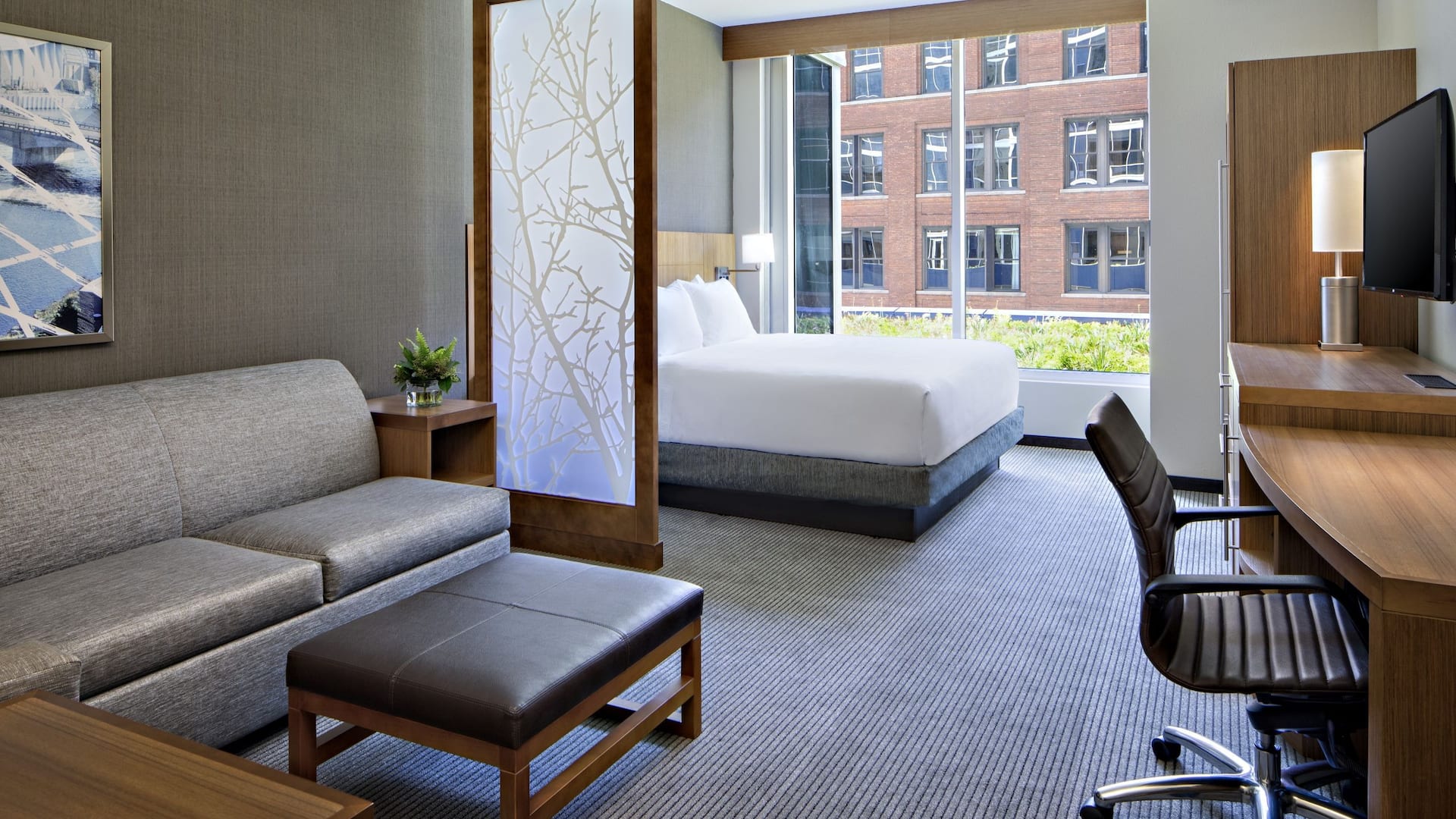 Hyatt Place Grand Rapids/Downtown King Layout