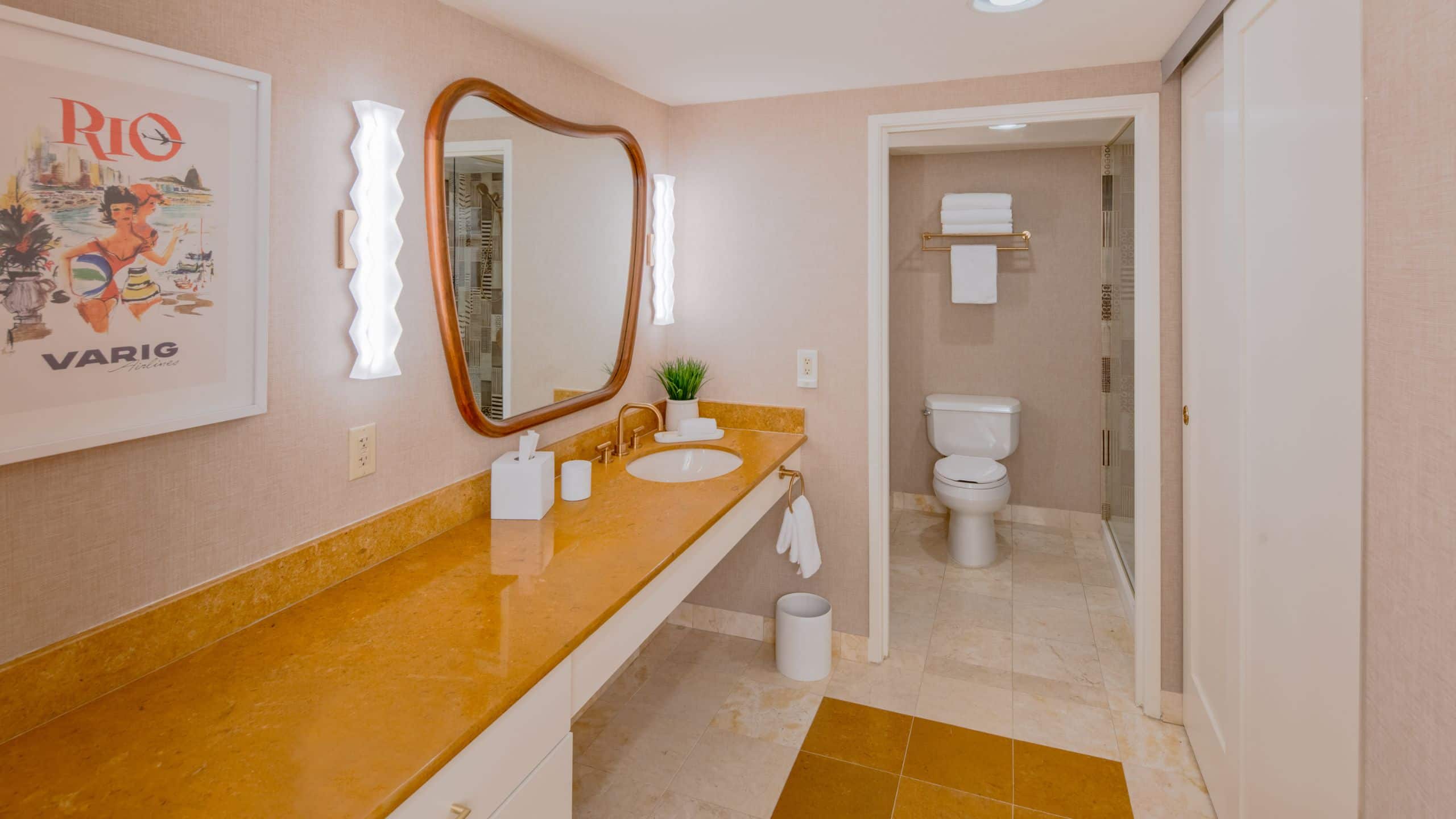 2 of 3 Rio Hotel & Casino Guest Vanity