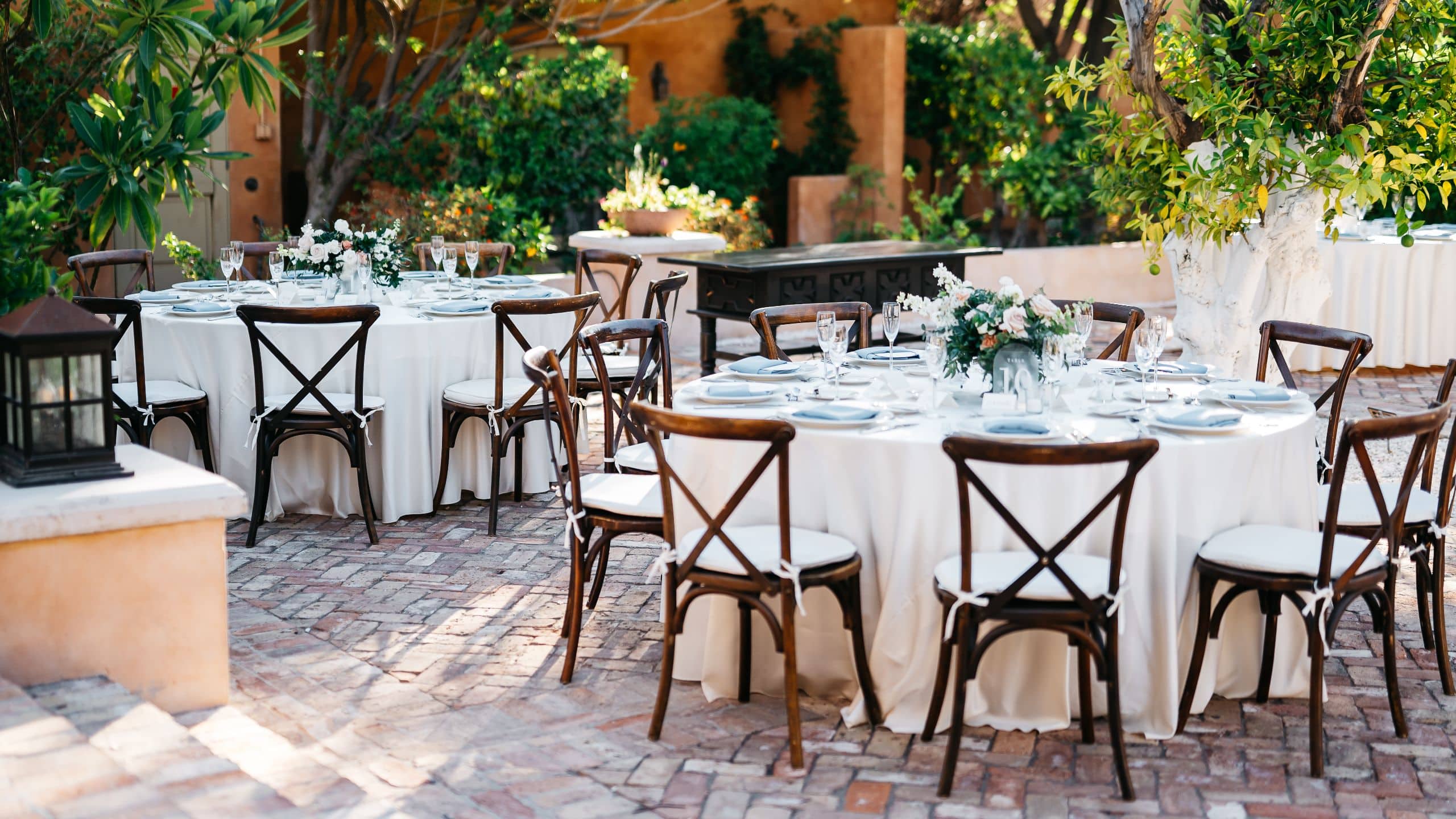 4 of 6 Royal Palms Resort and Spa Orange Grove Wedding Reception Rounds