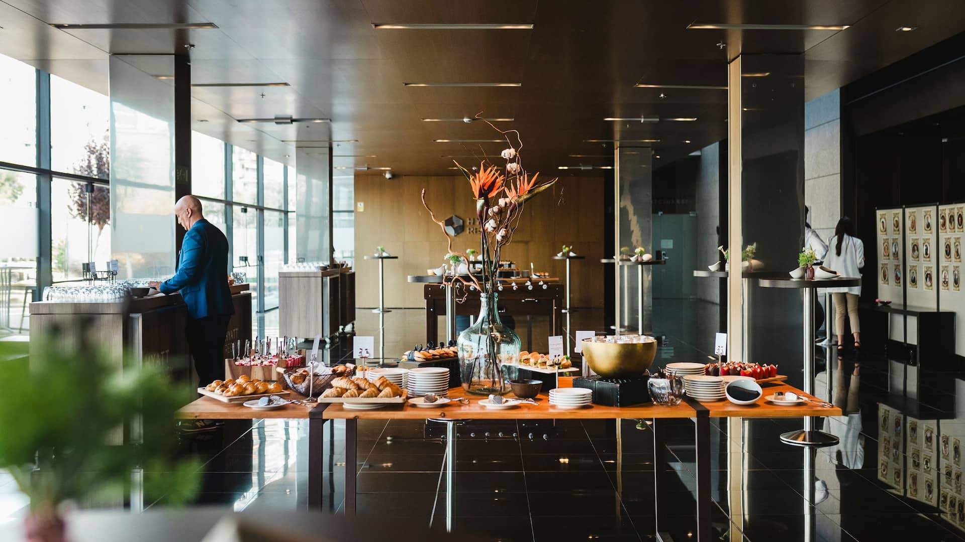 1 de 1 Hyatt Regency Barcelona Tower Bcnrb Breakfast 1