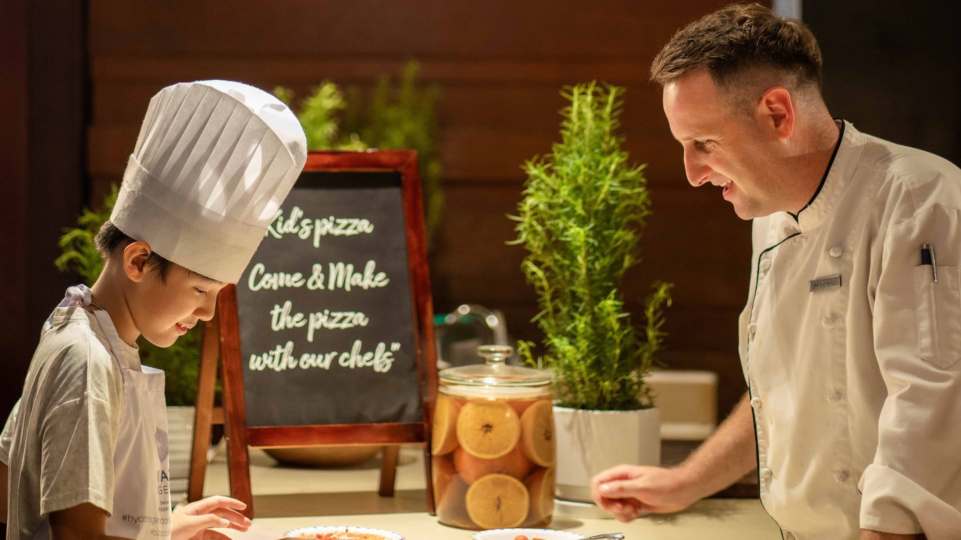 Hyatt Regency Danang Resort and Spa Cooking