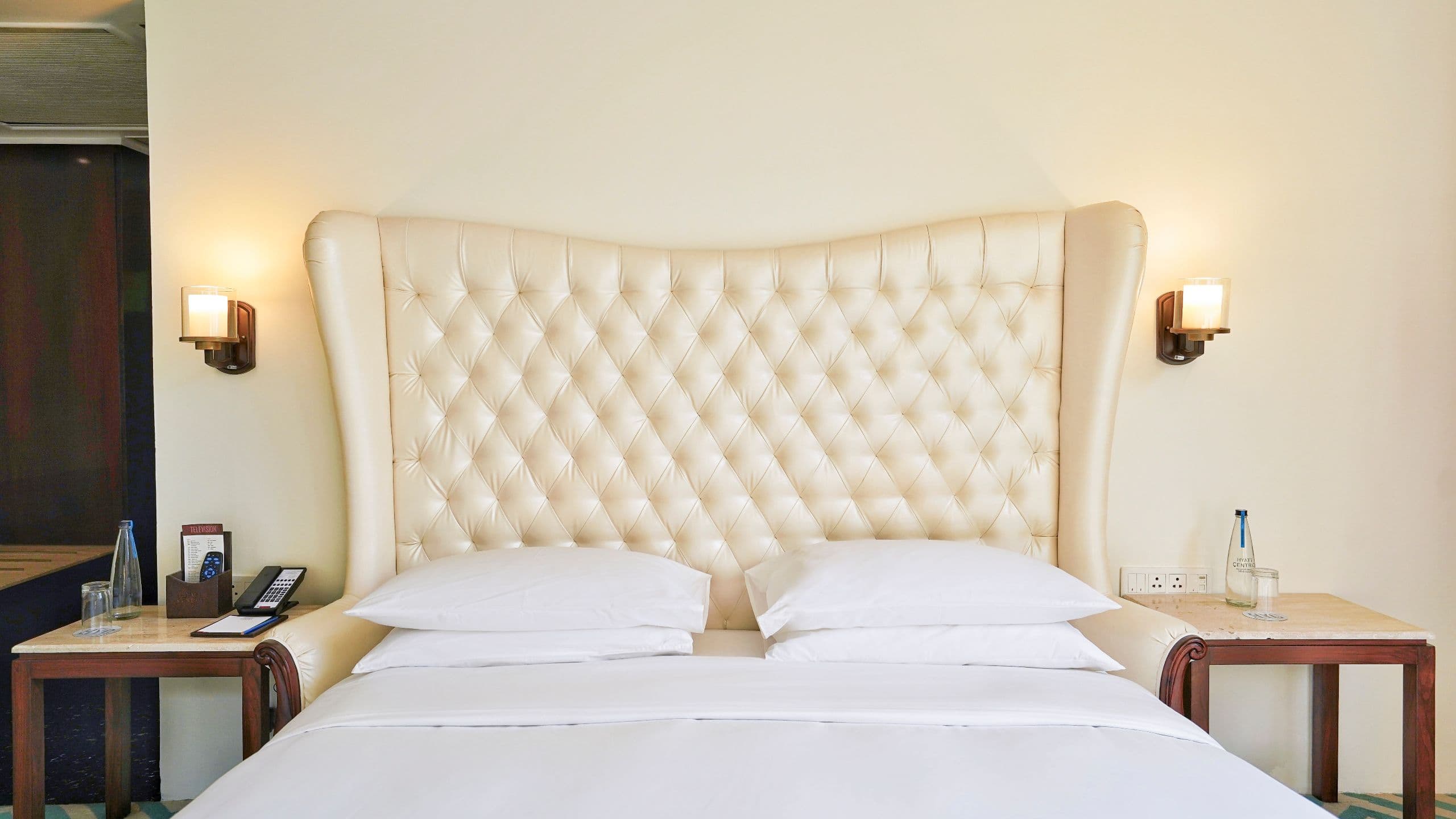 第 2，共 3 Hyatt Centric Rajpur Road Dehradun Centric Suite Detailing
