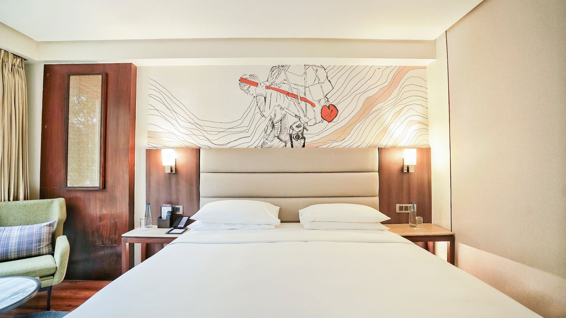 1 de 4 Hyatt Centric Rajpur Road Dehradun Standard Room Bed