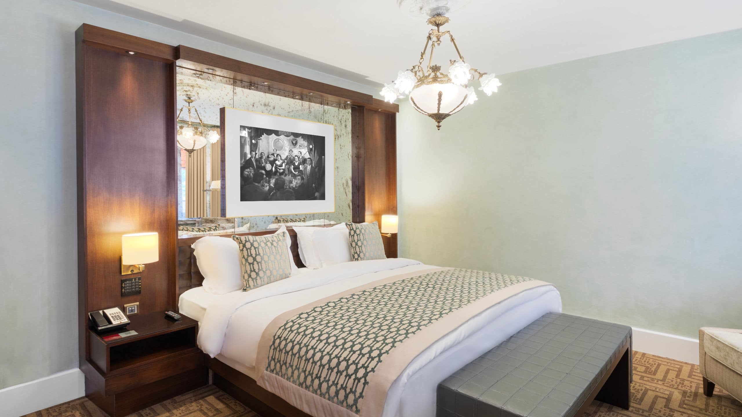 Park Hyatt Istanbul - Macka Palas Park Suite Bedroom Bed