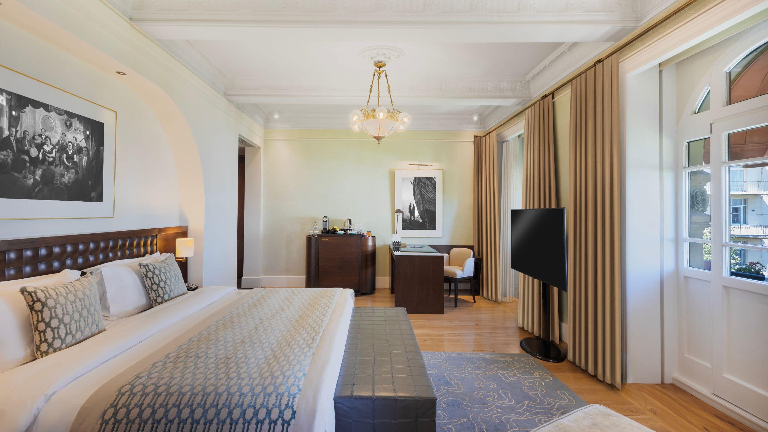 Park Hyatt Istanbul - Macka Palas Deluxe King Bedroom