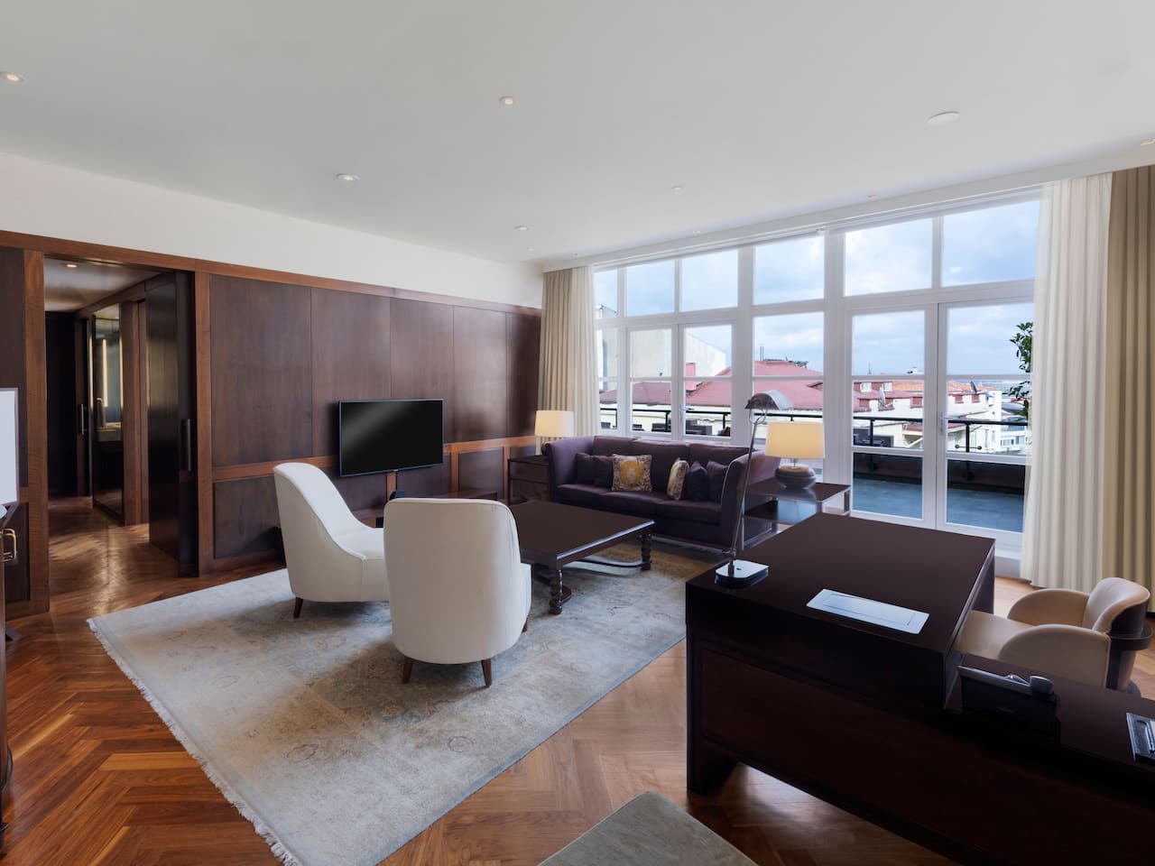 Luxury rooms, each adorned with vintage-style furnite complemented by Ara Güler photographs, embodying historical touchers Park Hyatt Istanbul-Macka Palas