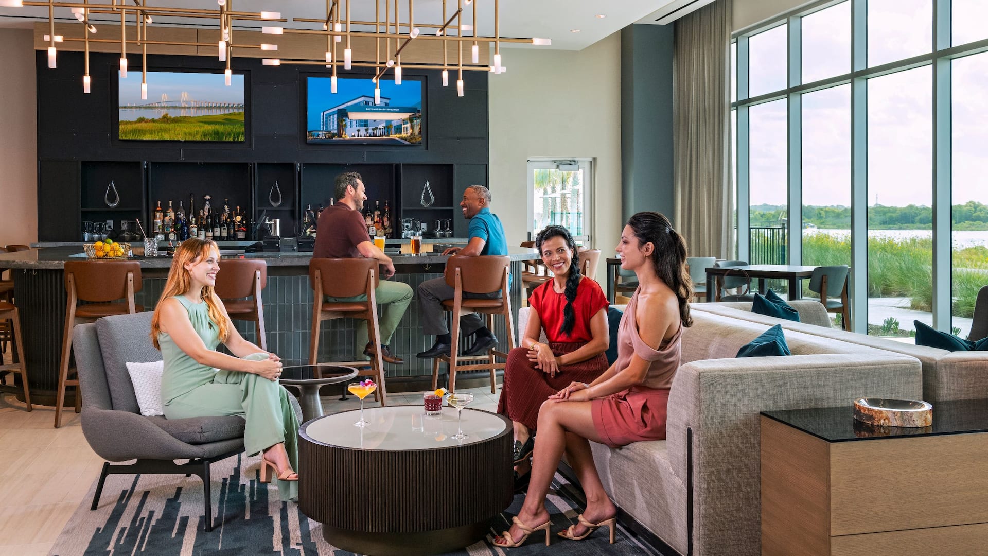 Hyatt Regency Baytown – Houston Lifestyle Bar