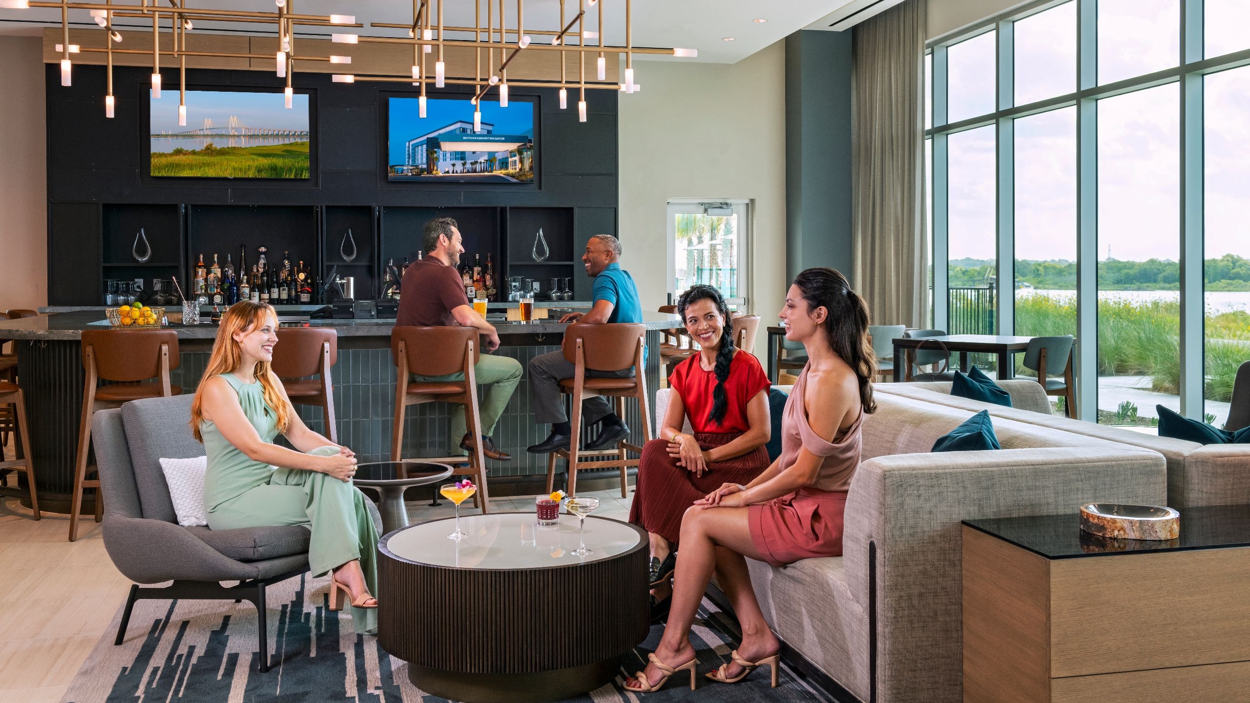 Hyatt Regency Baytown – Houston Lifestyle Bar