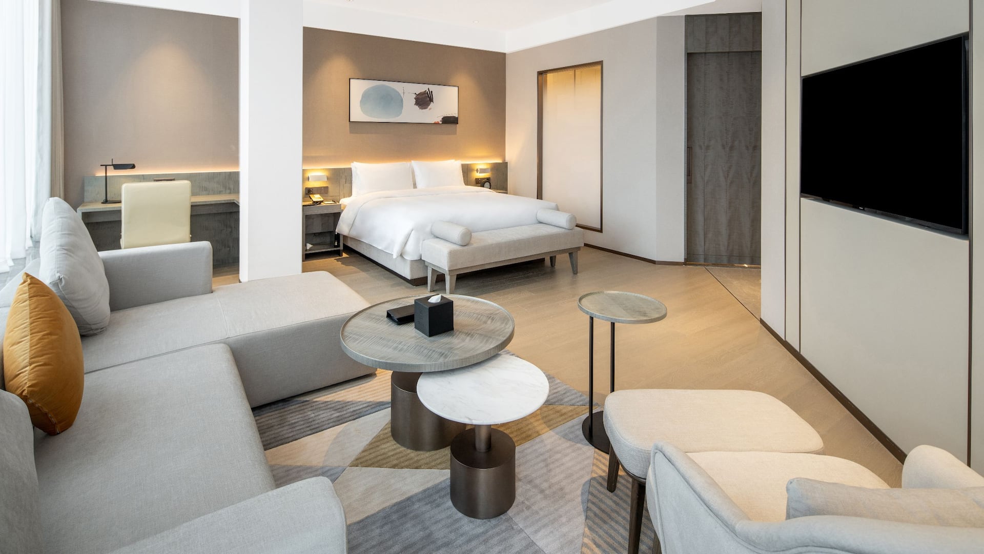Hyatt Place Linyi People's Square Specialty King Bed Garden View With Sofa Bed