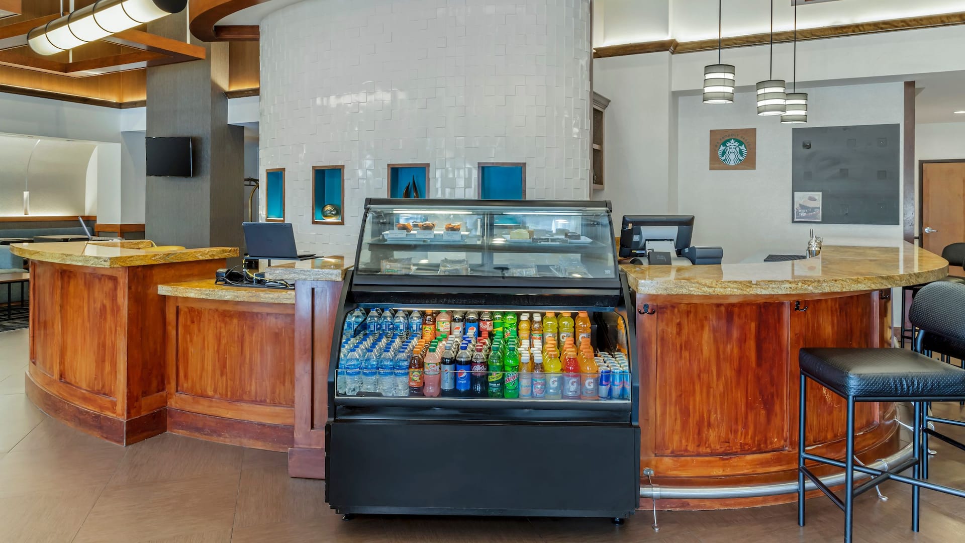 Hyatt Place Houston-North Bar