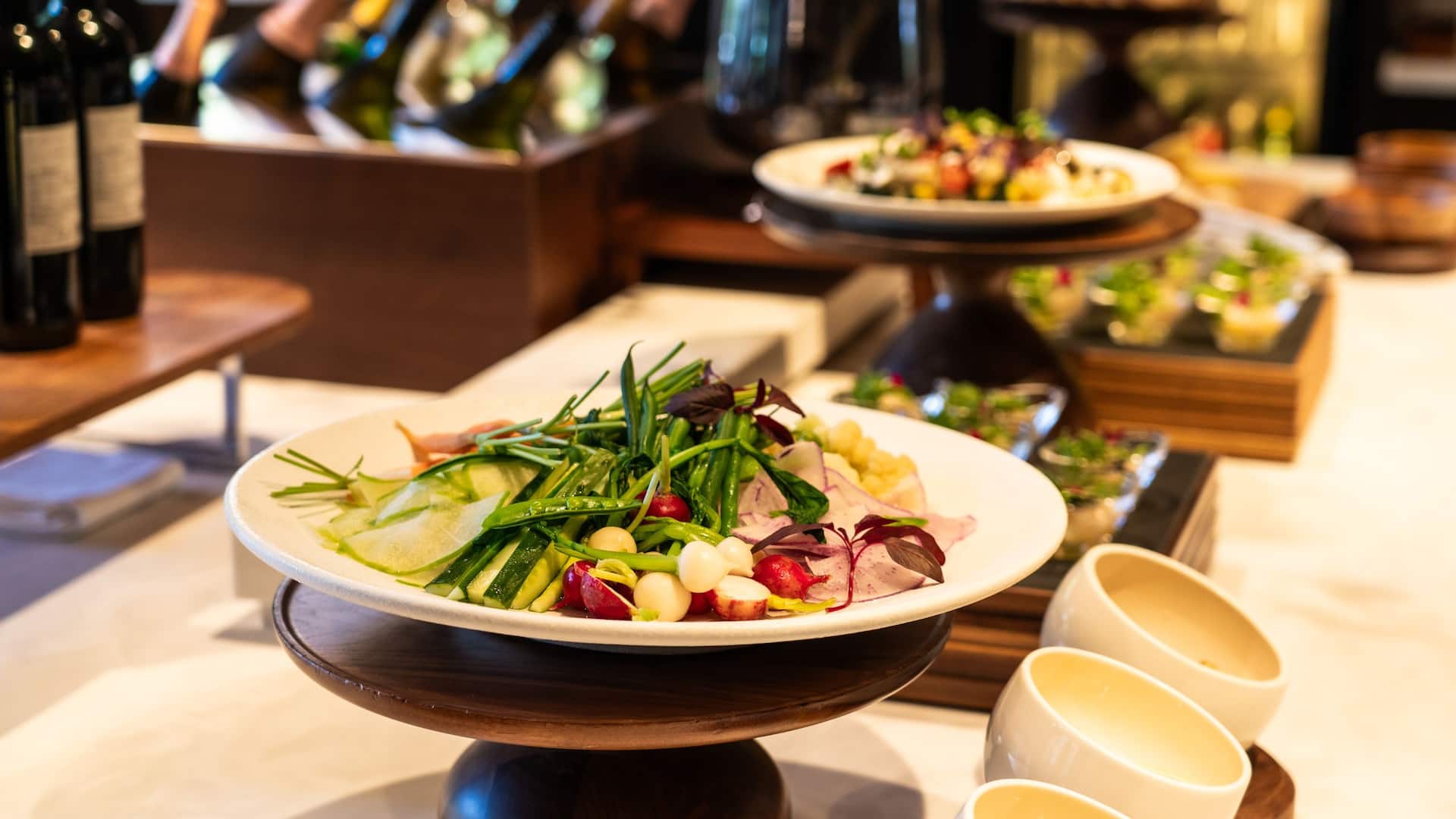 Grand Hyatt Fukuoka Cocktail Hour Buffet Station