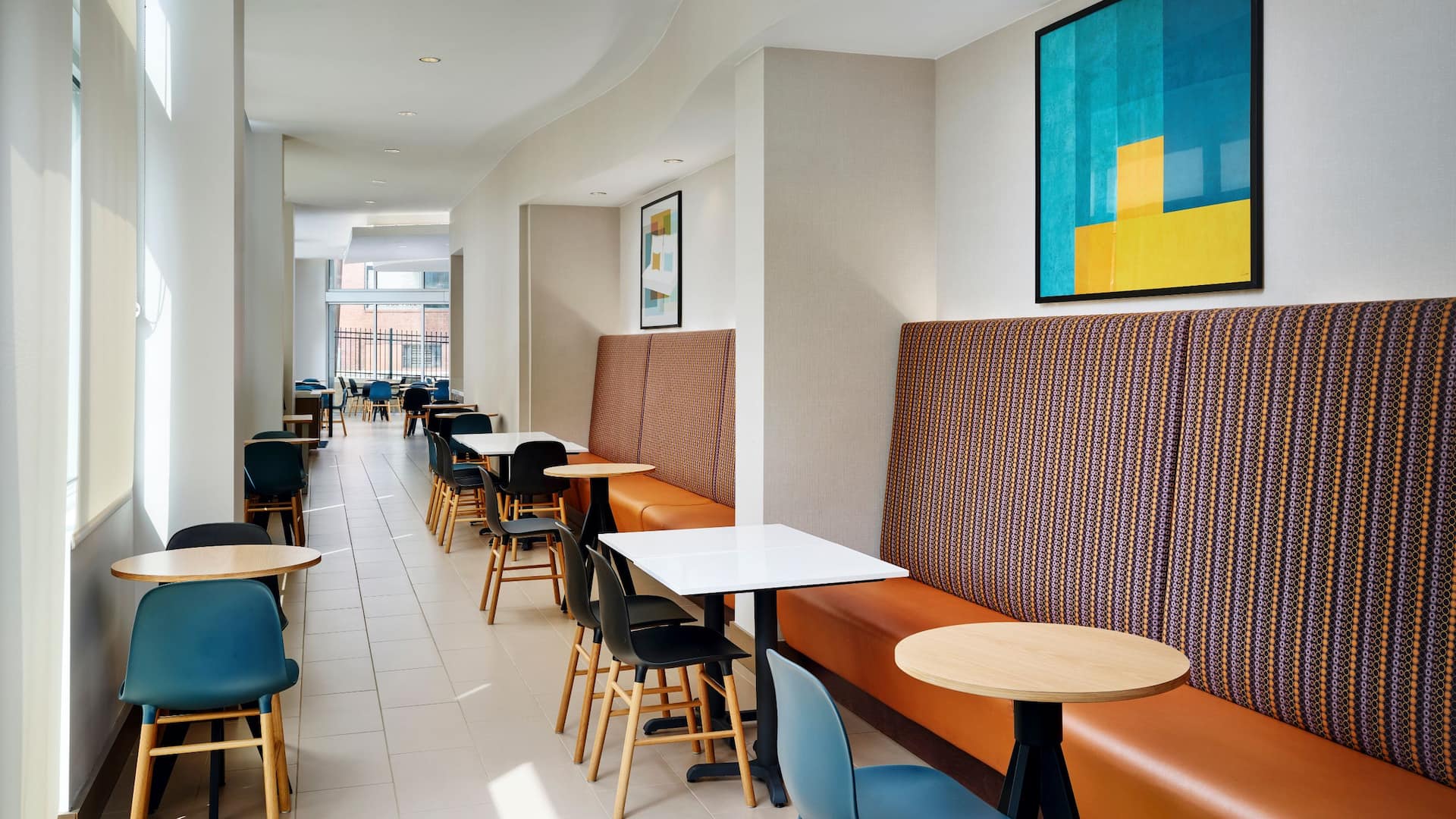 Hyatt House Atlanta/Downtown Restaurant Seating