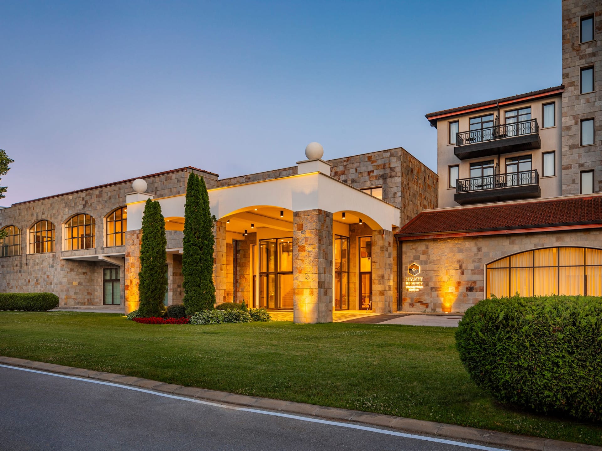 Hyatt Regency Pravets Resort Exterior Main