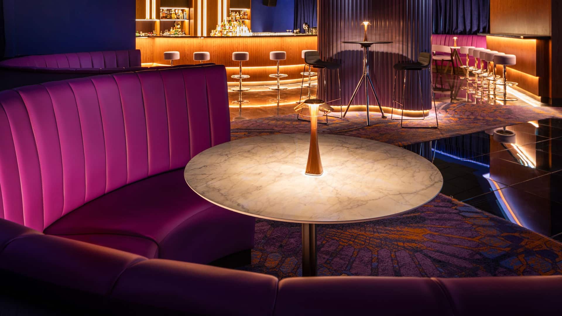 Hyatt Regency Pravets Resort Voyager Night Bar Booth