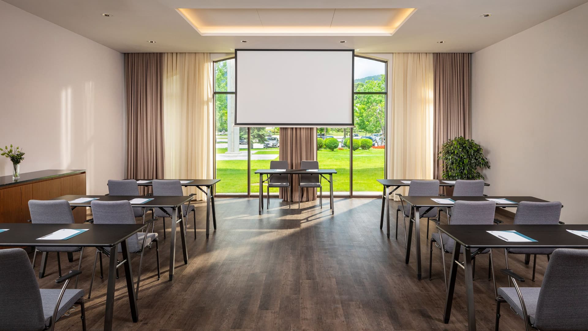 Hyatt Regency Pravets Resort Urvich Hall Garden View Classroom Setup