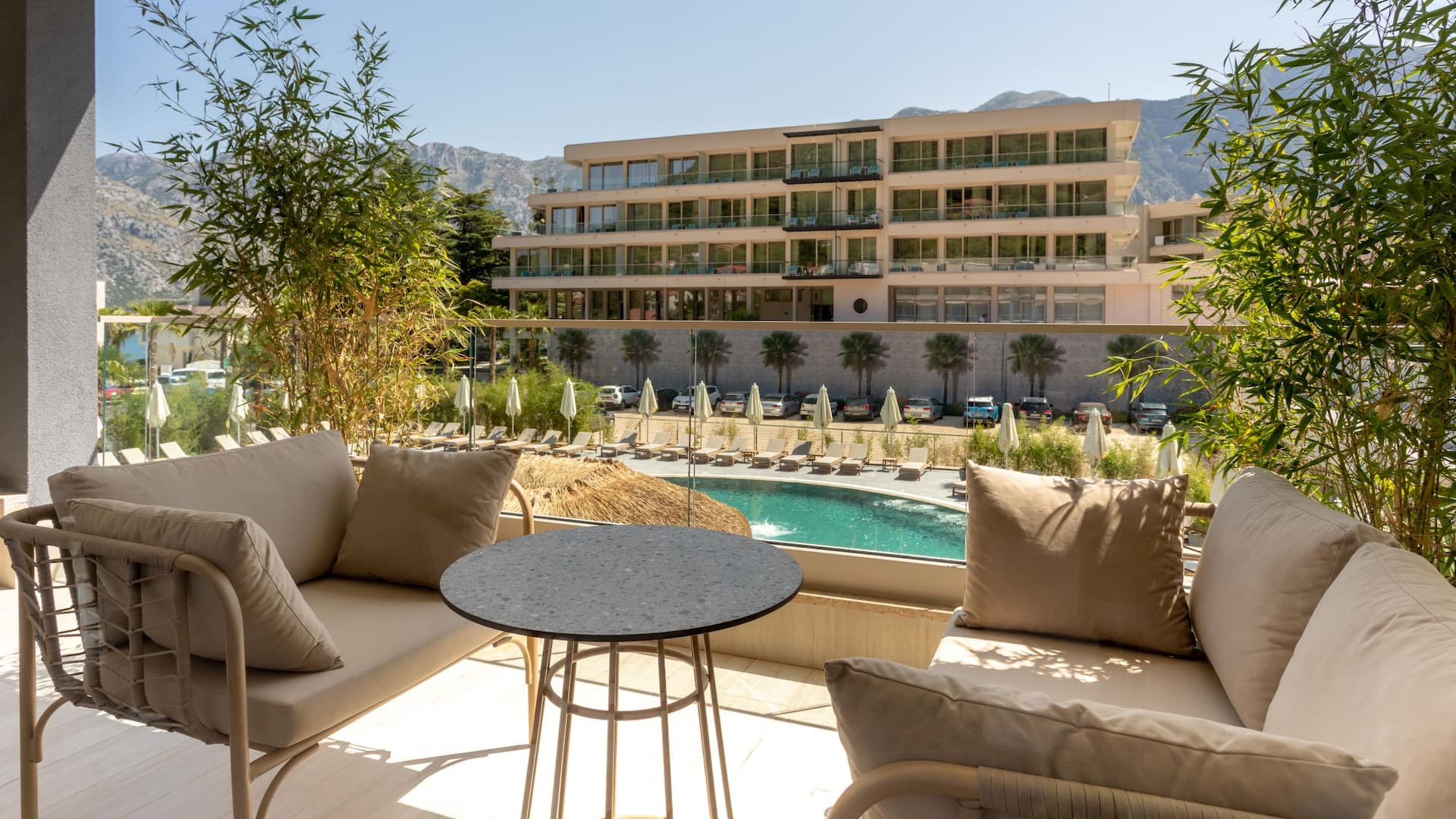 6 de 6 Hyatt Regency Kotor Bay Resort Pool View