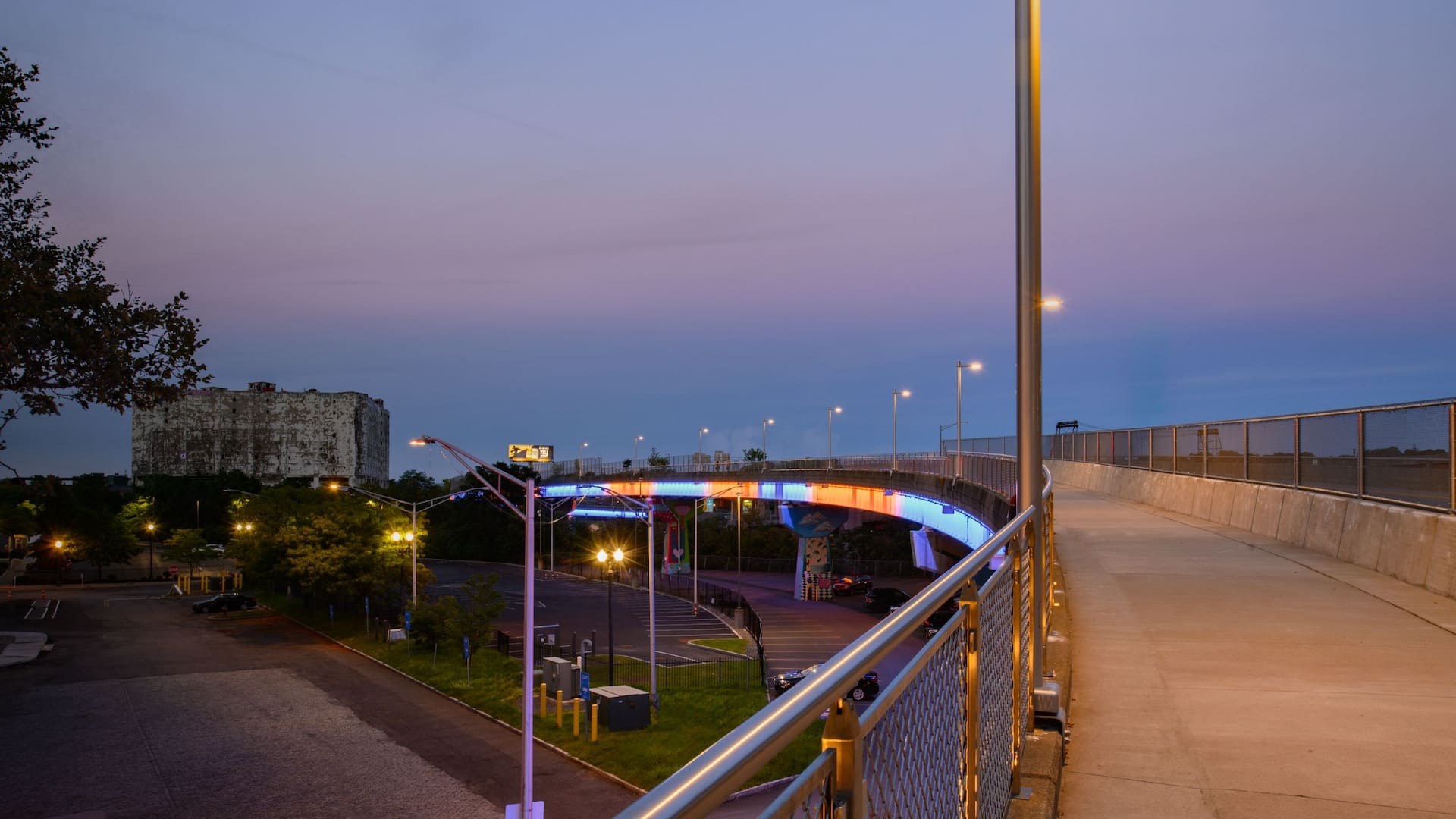 Hyatt Place Albany Skyway Night