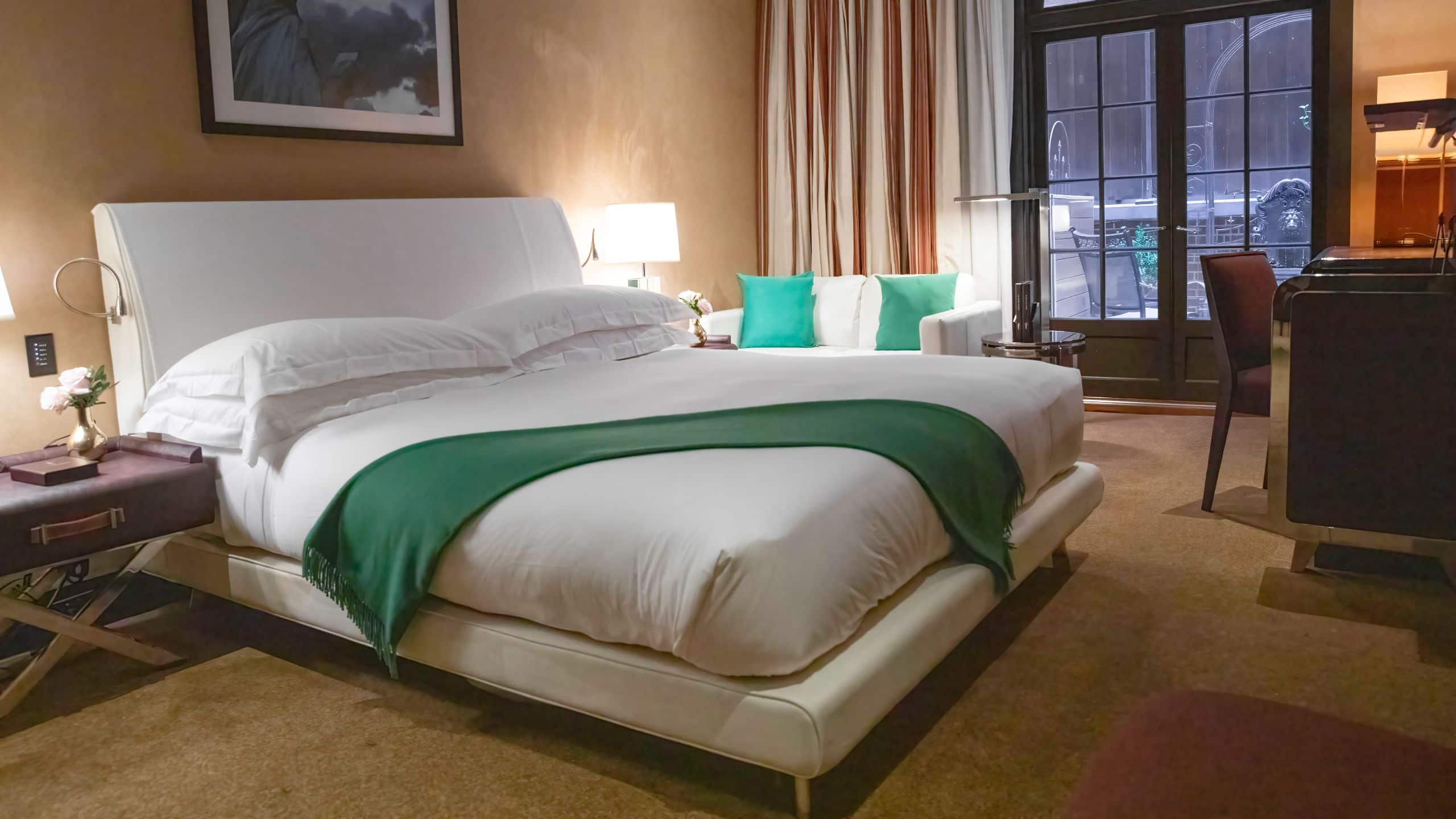 The Chatwal Emerald Suite Bedroom