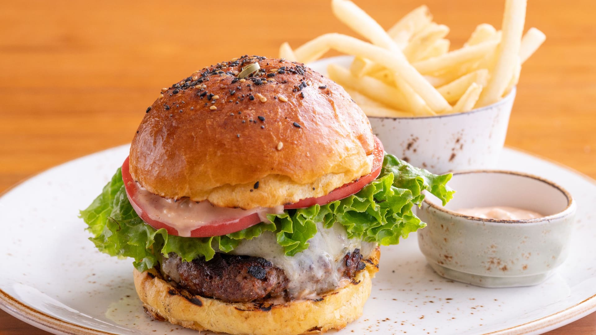 Hyatt Regency Kyoto Cafe 33 Cheeseburger With Fries
