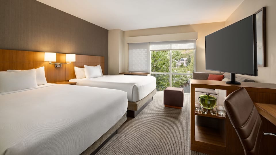 Hotel Photos | Hyatt Place Keystone / Dillon
