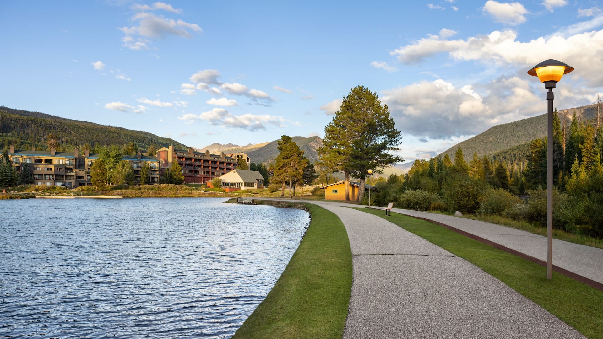 Hyatt Place Keystone / Dillon Keystone Village Lake And Pathway