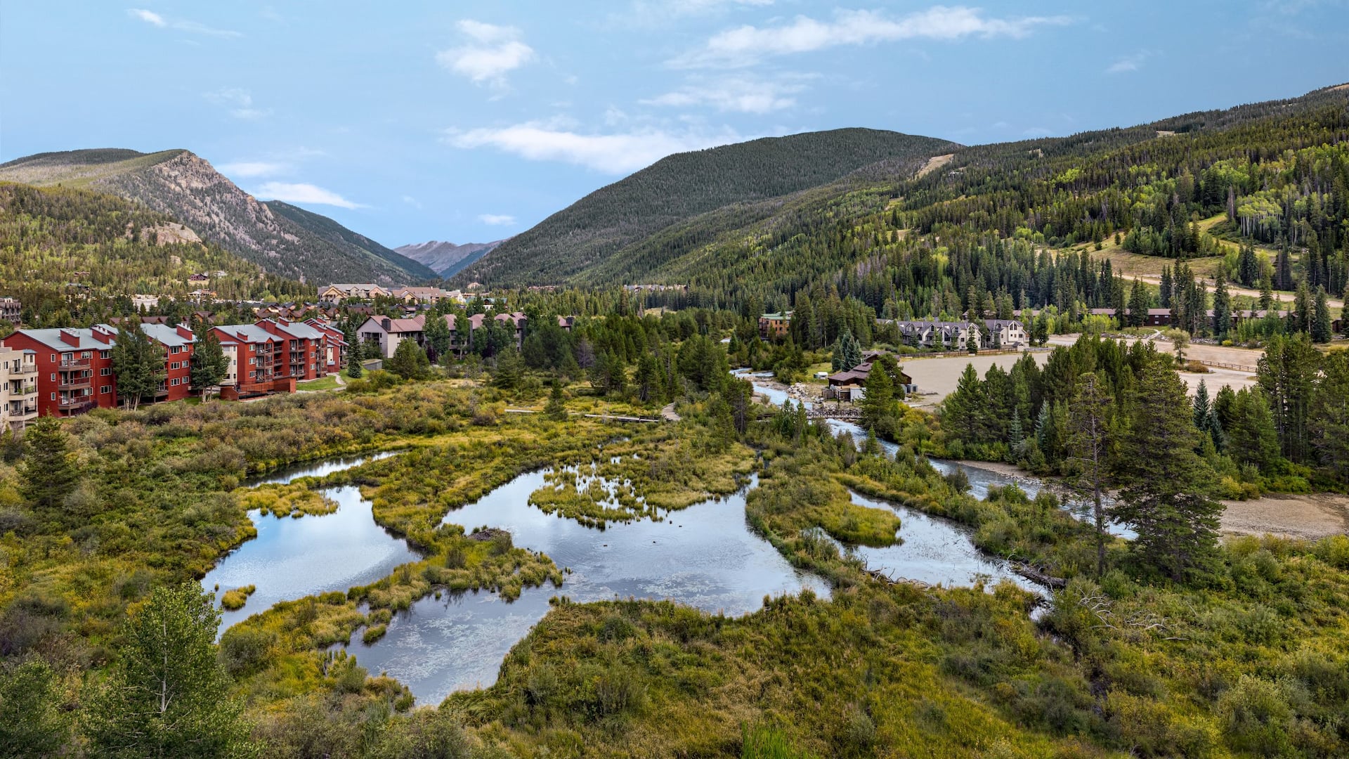 Hyatt Place Keystone / Dillon Keystone Arial View Ponds Mountains