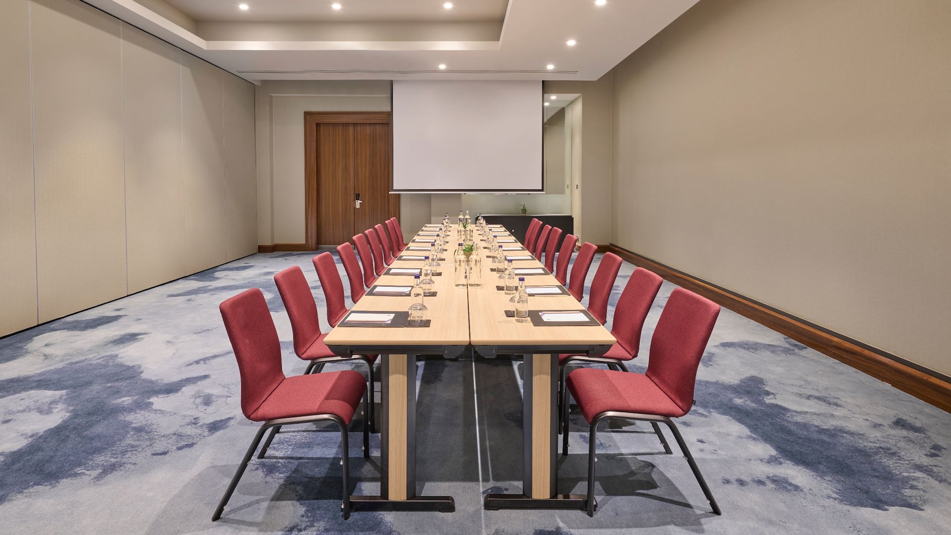 3 of 4 Hyatt Regency London Blackfriars Meetings Events Bridewel Boardroom