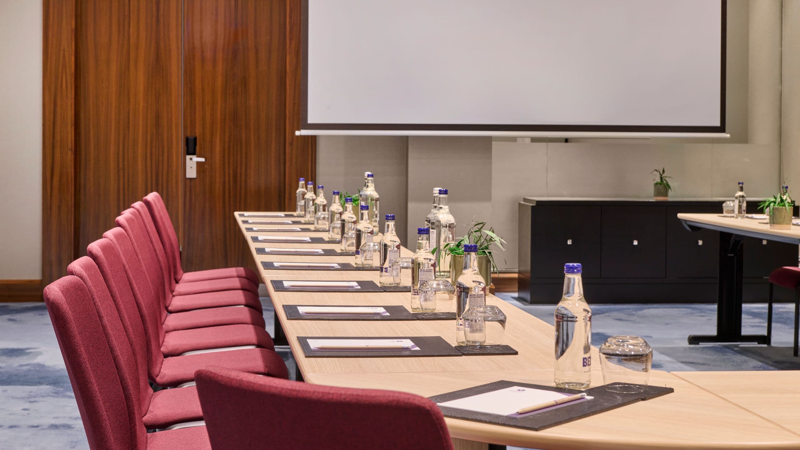 1 of 1 Hyatt Regency London Blackfriars Meetings Events Bridewel U Shape Detail