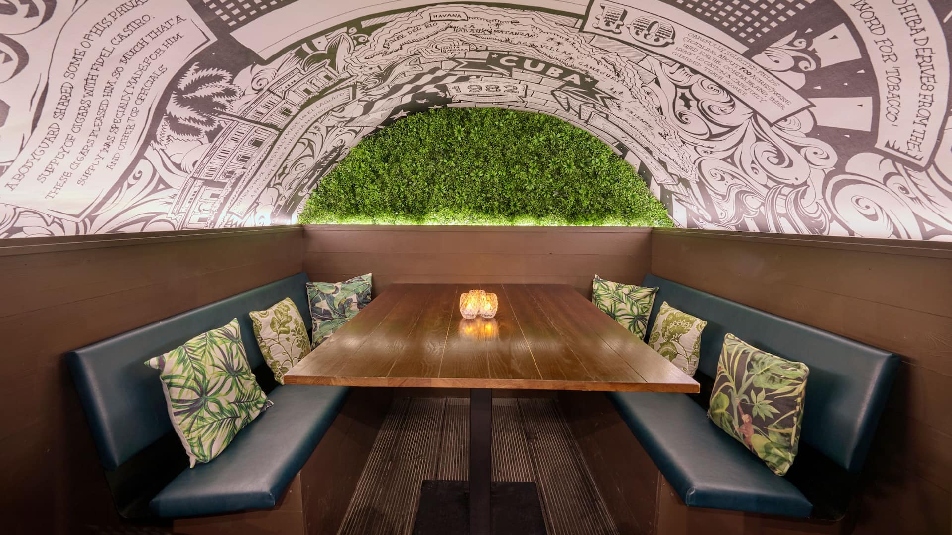 3 of 4 Hyatt Regency London Blackfriars The Leaf and Cane Vault Table