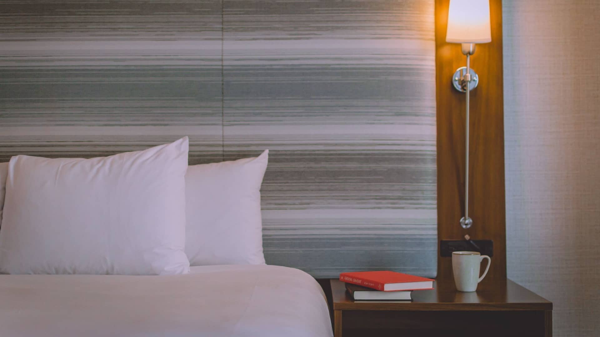 Grand Hyatt San Antonio River Walk King Guestroom Detail