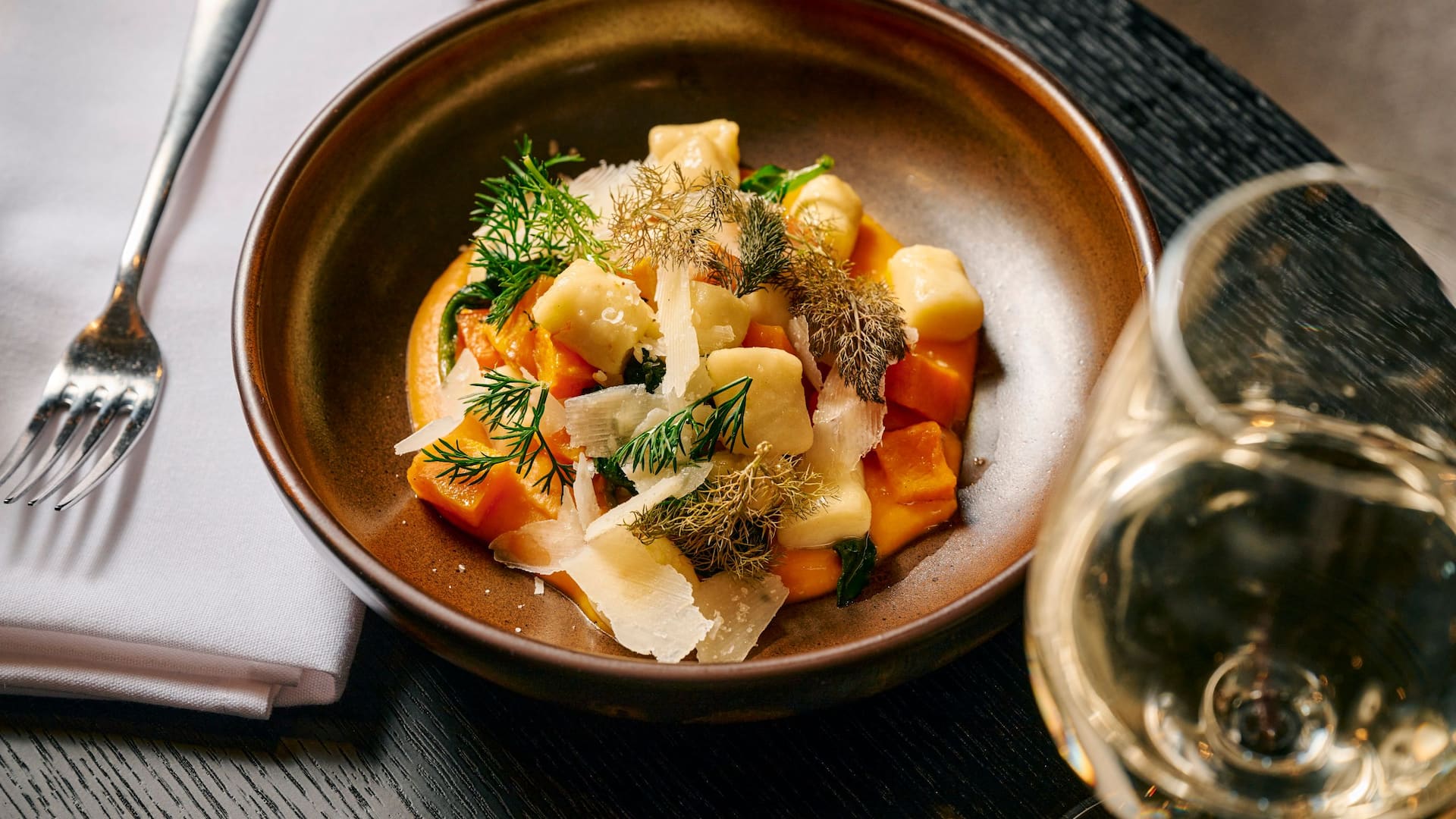 Hyatt Place Melbourne Essendon Fields Gnocchi Dining Table