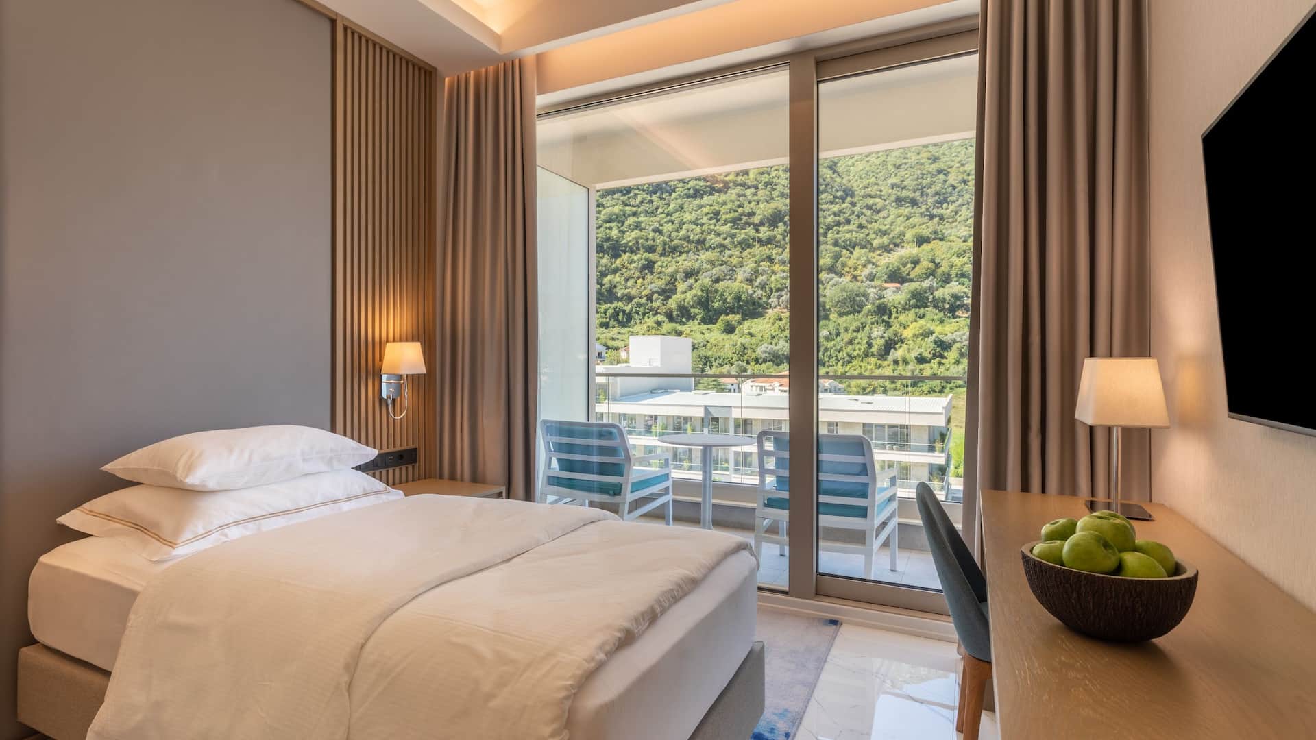 Hyatt Regency Kotor Bay Resort Twin Bed Guestroom Angle