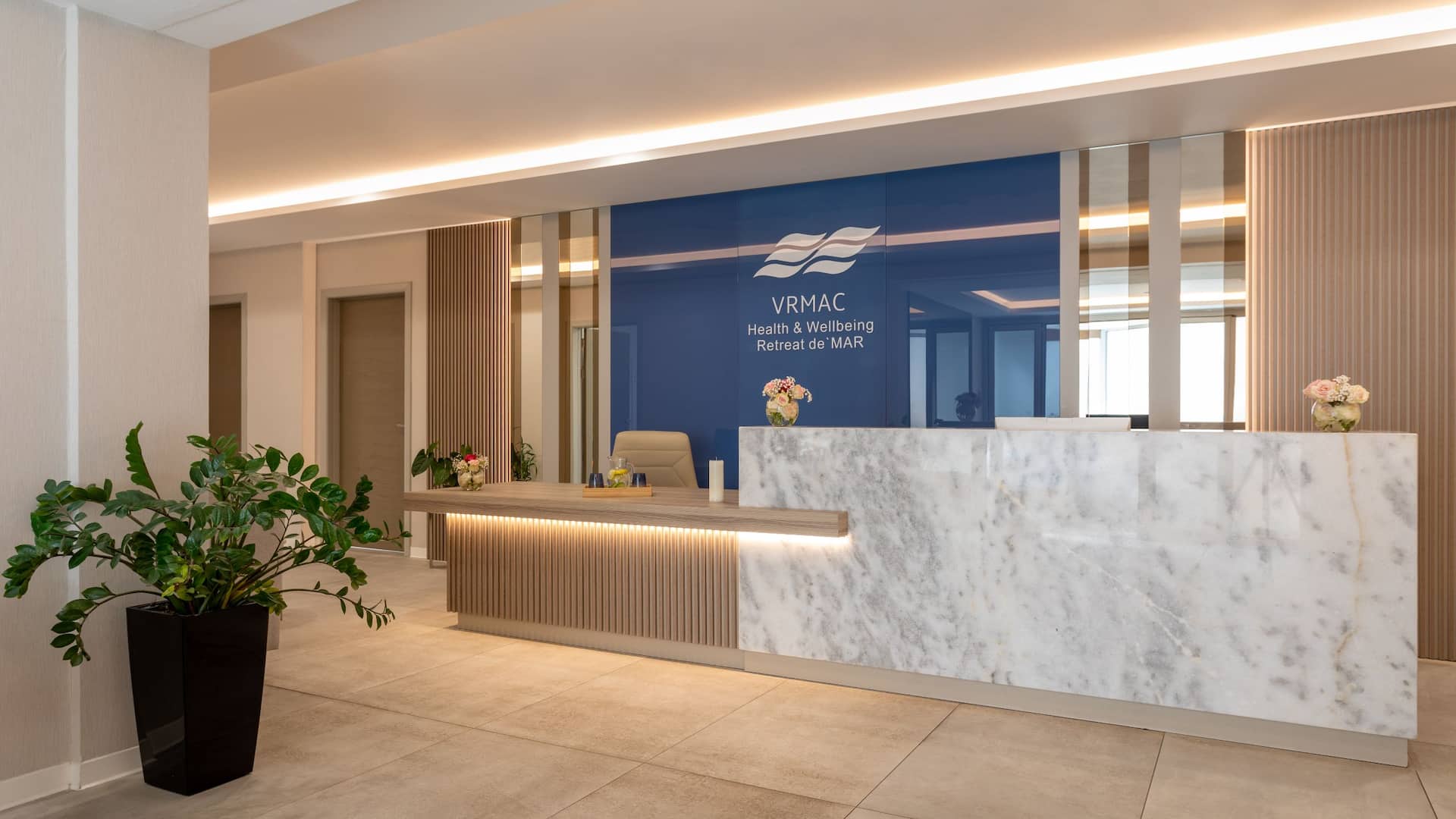 Hyatt Regency Kotor Bay Resort Vrmac Hw Front Desk