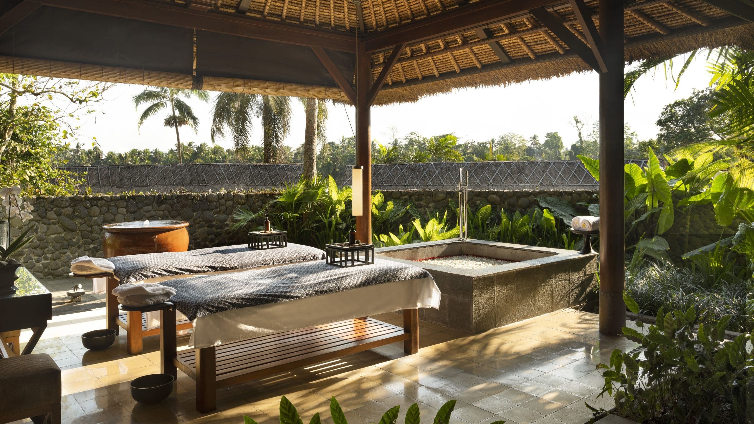 Alila Ubud Treatment Room Afternoon Bathtub