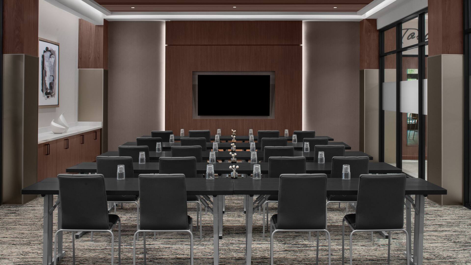 Hyatt House Lansing / University Area Mac Classroom