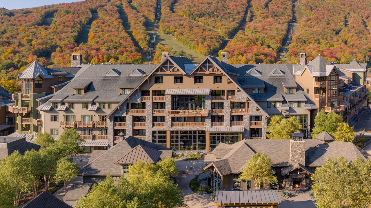 Luxury Stowe, VT, Ski Resort | The Residences at Spruce Peak