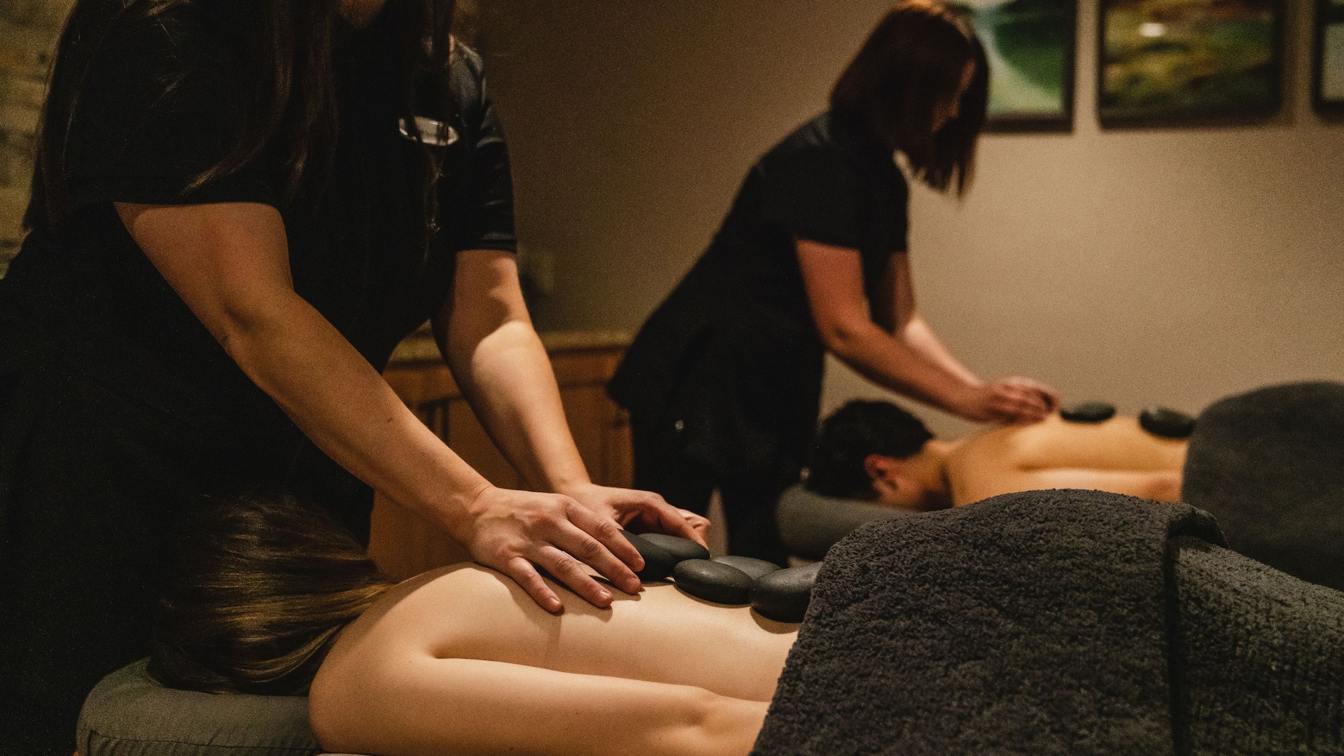 The Elms Hotel & Spa Couples Hot Stone Massage Spa