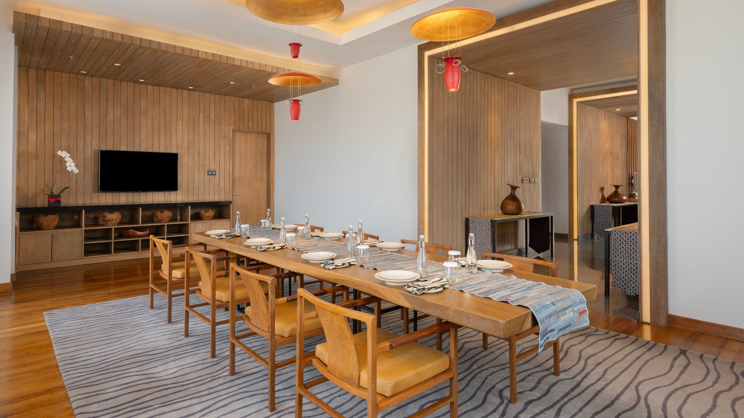Alila Solo Presidential Suite Dining Room