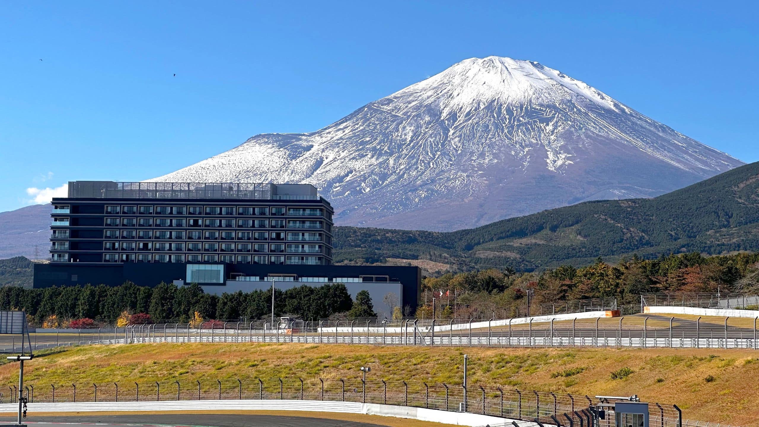 Fuji Speedway Hotel Speedway Circuit Experience Mount Fuji Exterior Autumn Exterior