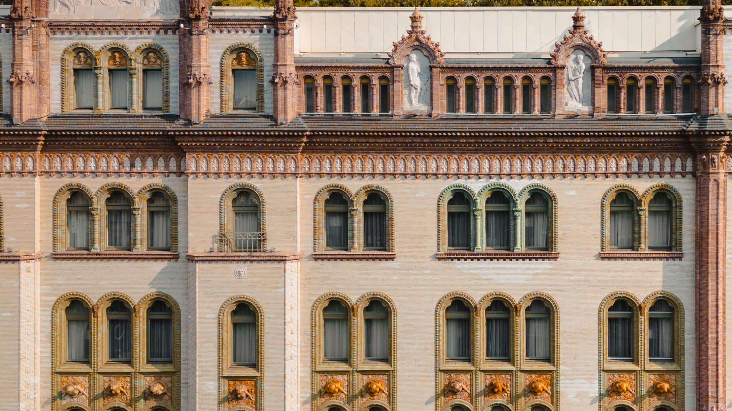 Párisi Udvar Hotel Budapest Hotel Facade