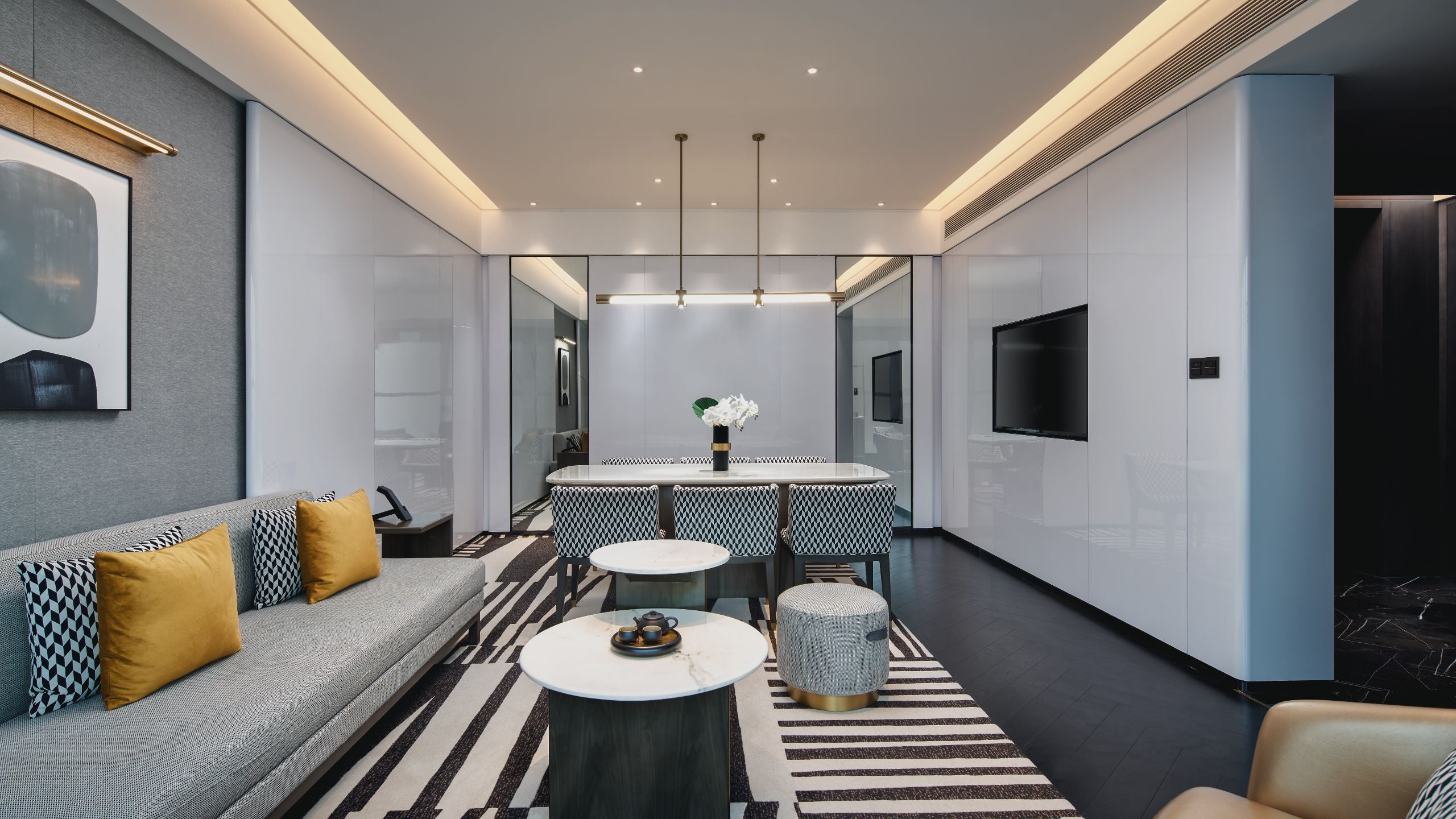The Langbo Chengdu Premium Suite Livingroom Seating