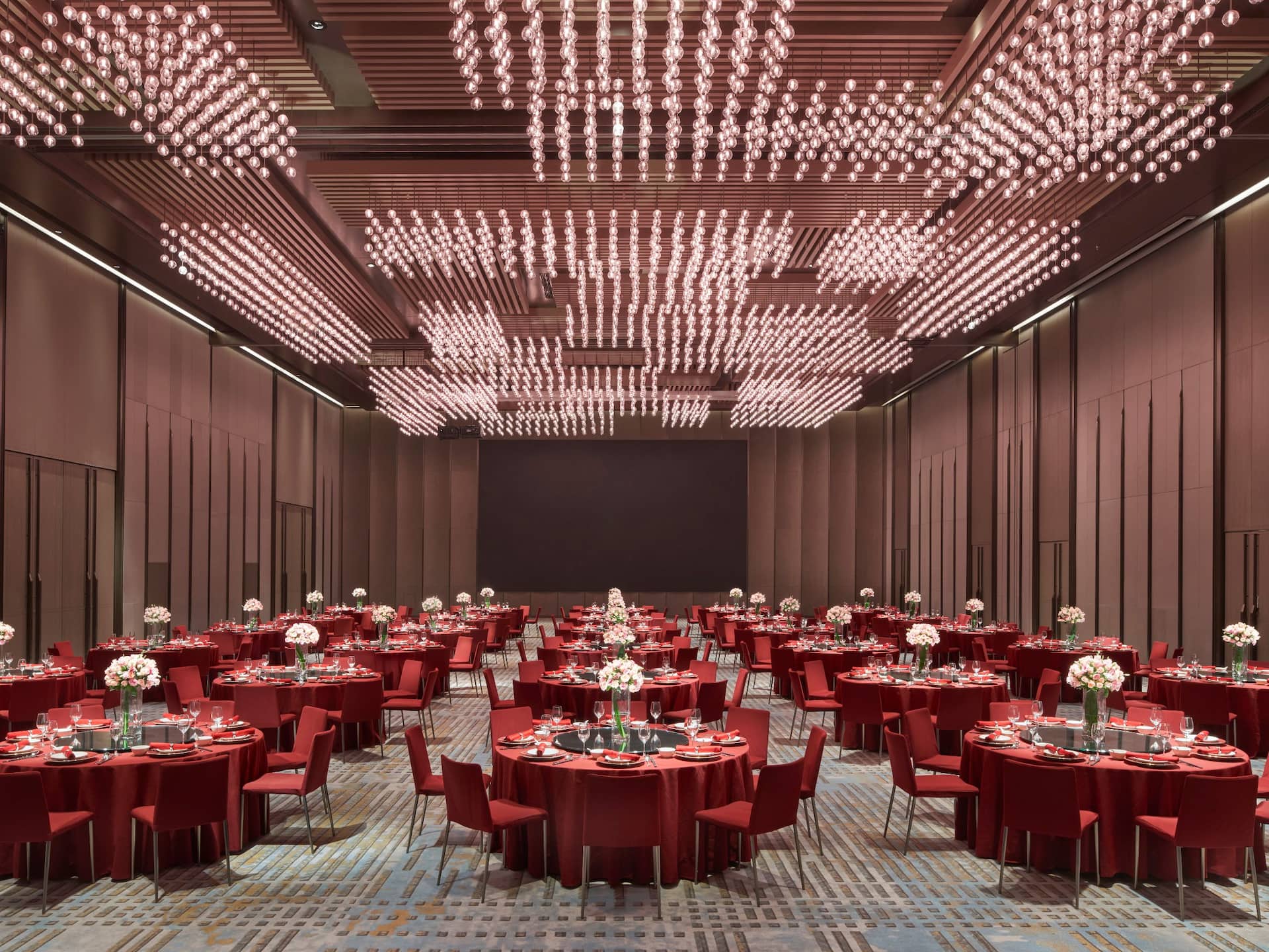 Hyatt Regency Changshu Kuncheng Lake Ballroom Banquet Wedding