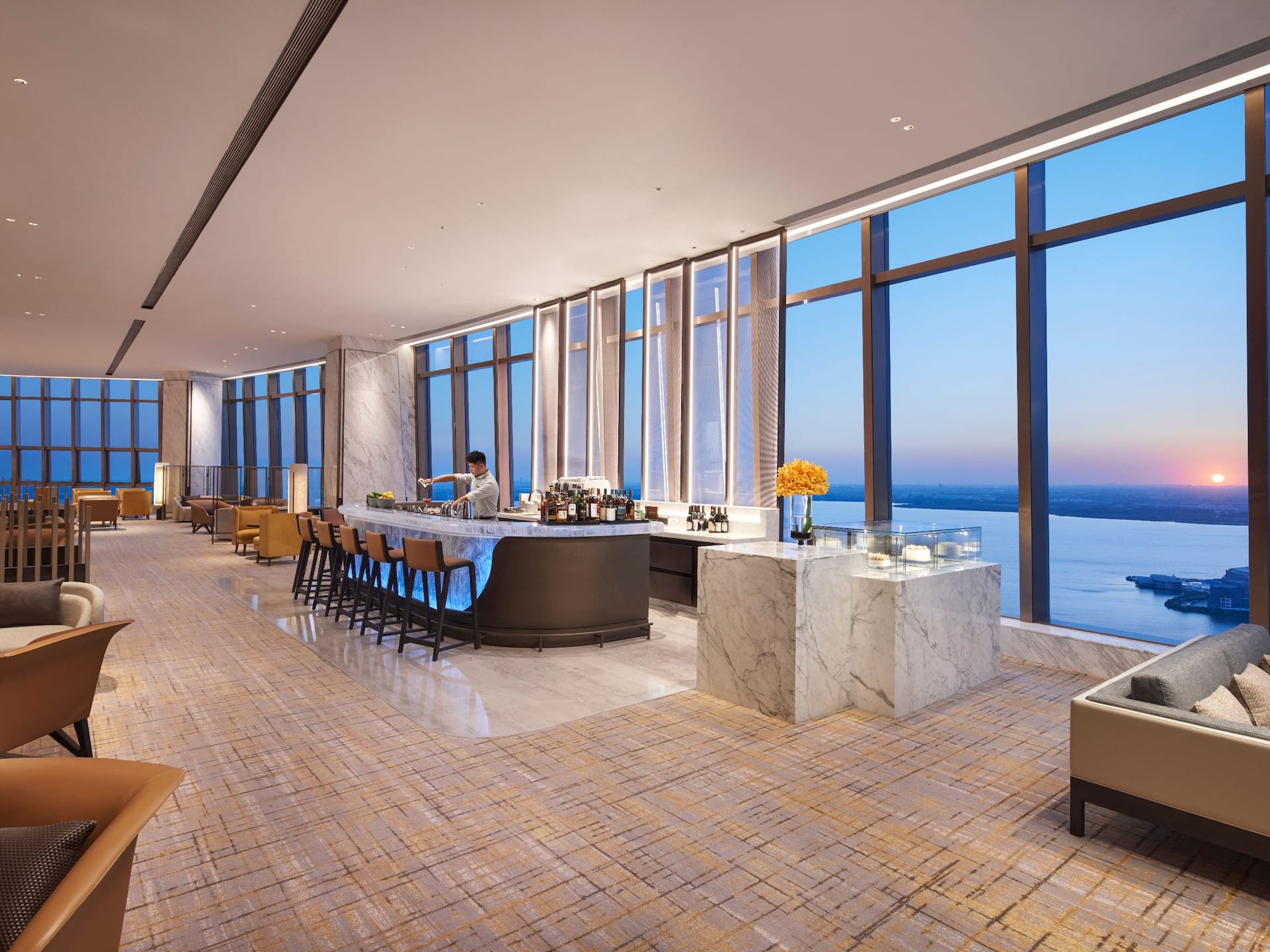 Hyatt Regency Changshu Kuncheng Lake The Lounge Sunset