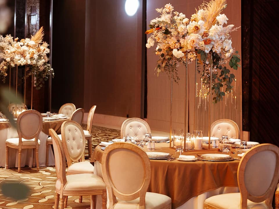 Park Hyatt Hotel in Abu Dhabi Wedding Ceremony Table Arrangement