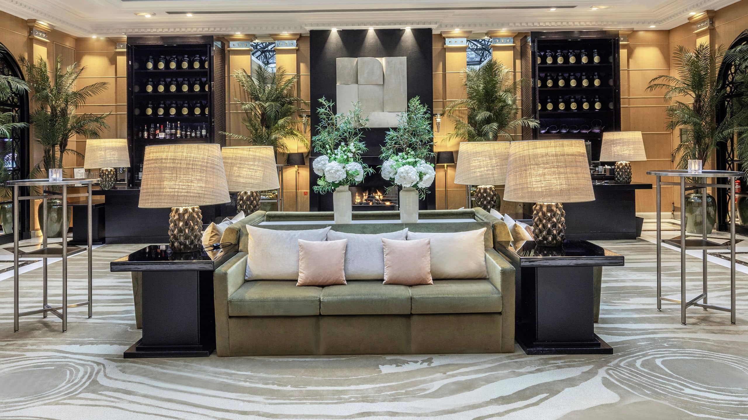 3 of 3 Hyatt Paris Madeleine Lounge Privatisation Vertical