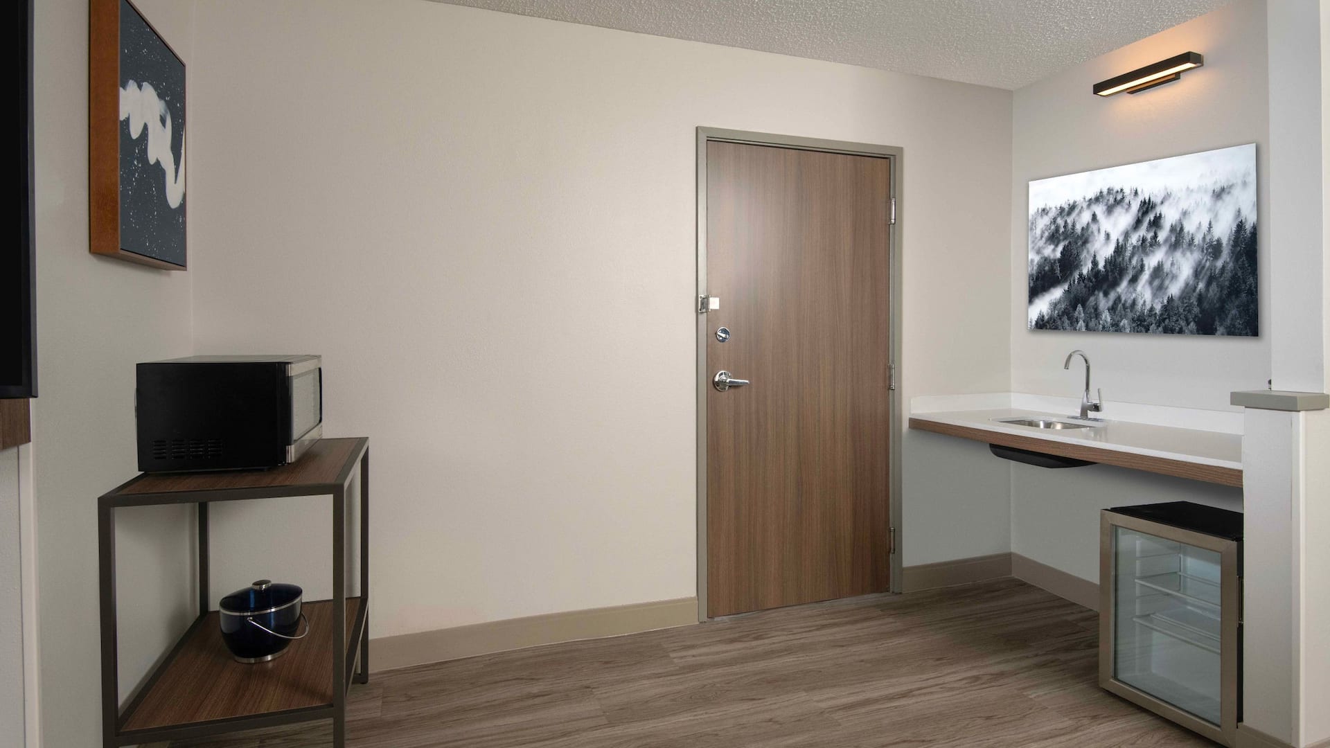 Hyatt Place Denver Tech Center ADA Wet Bar