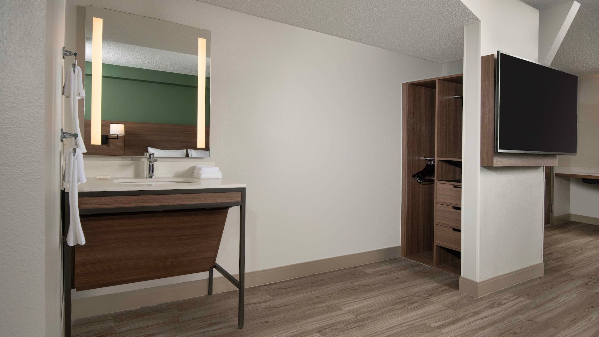 Hyatt Place Denver Tech Center ADA Vanity Wardrobe