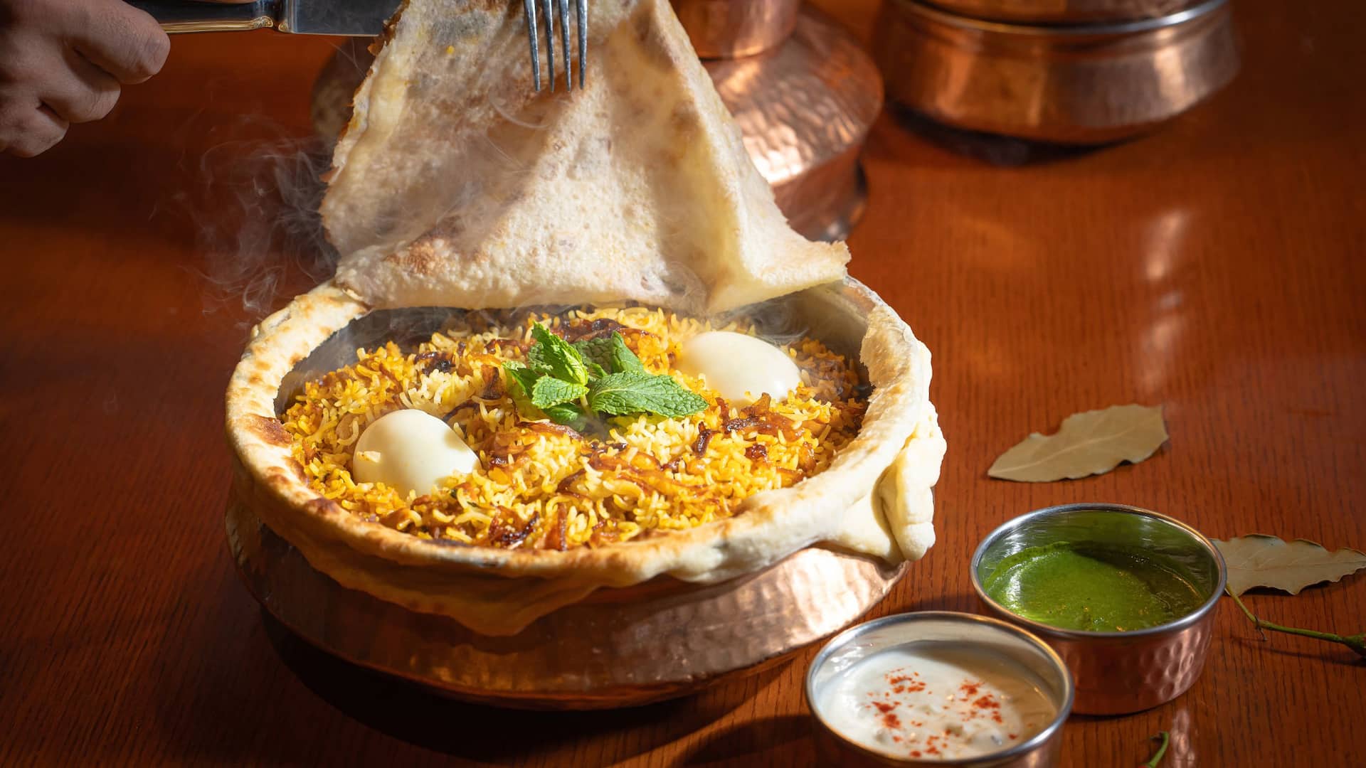 Hyatt Regency Hong Kong, Tsim Sha Tsui Cafe Dum Biryani